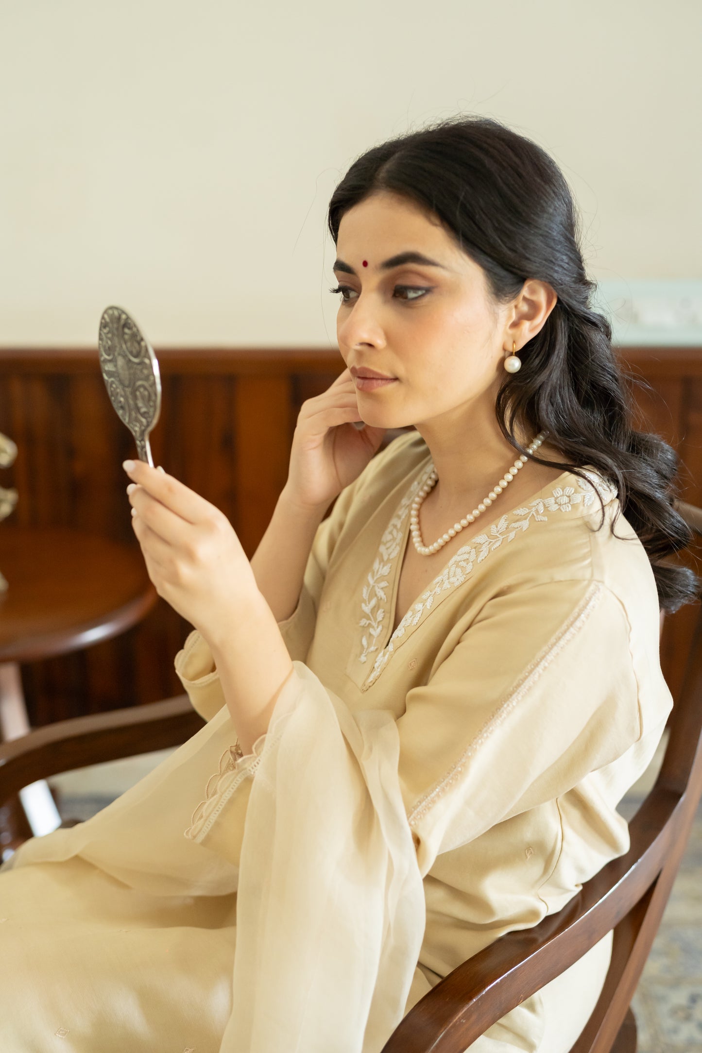 Beige chanderi silk kurta with pants and organza dupatta