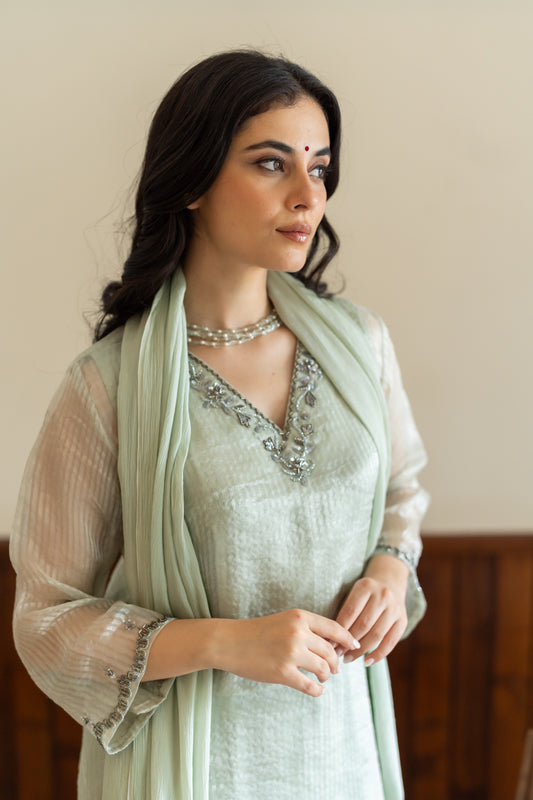 Organza striped kurta with pants and chiffon dupatta