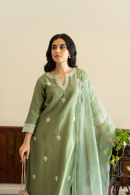 Sage green chanderi kurta with pants and organza dupatta