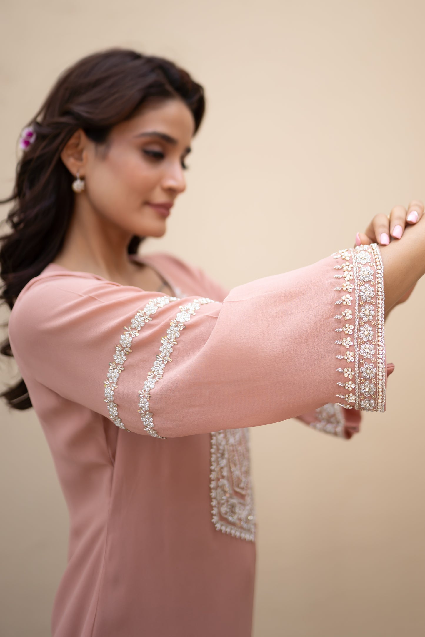 Salmon pink georgette kurta with flared sleeves