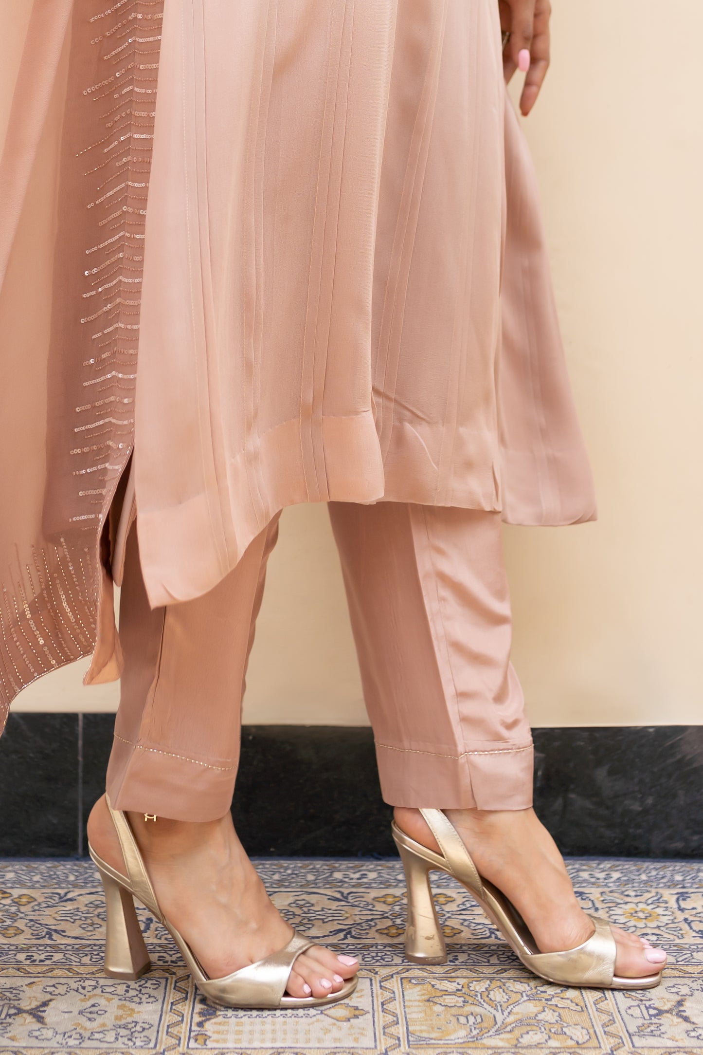 Pastel Brown Ombre Georgette kurta with pintucks