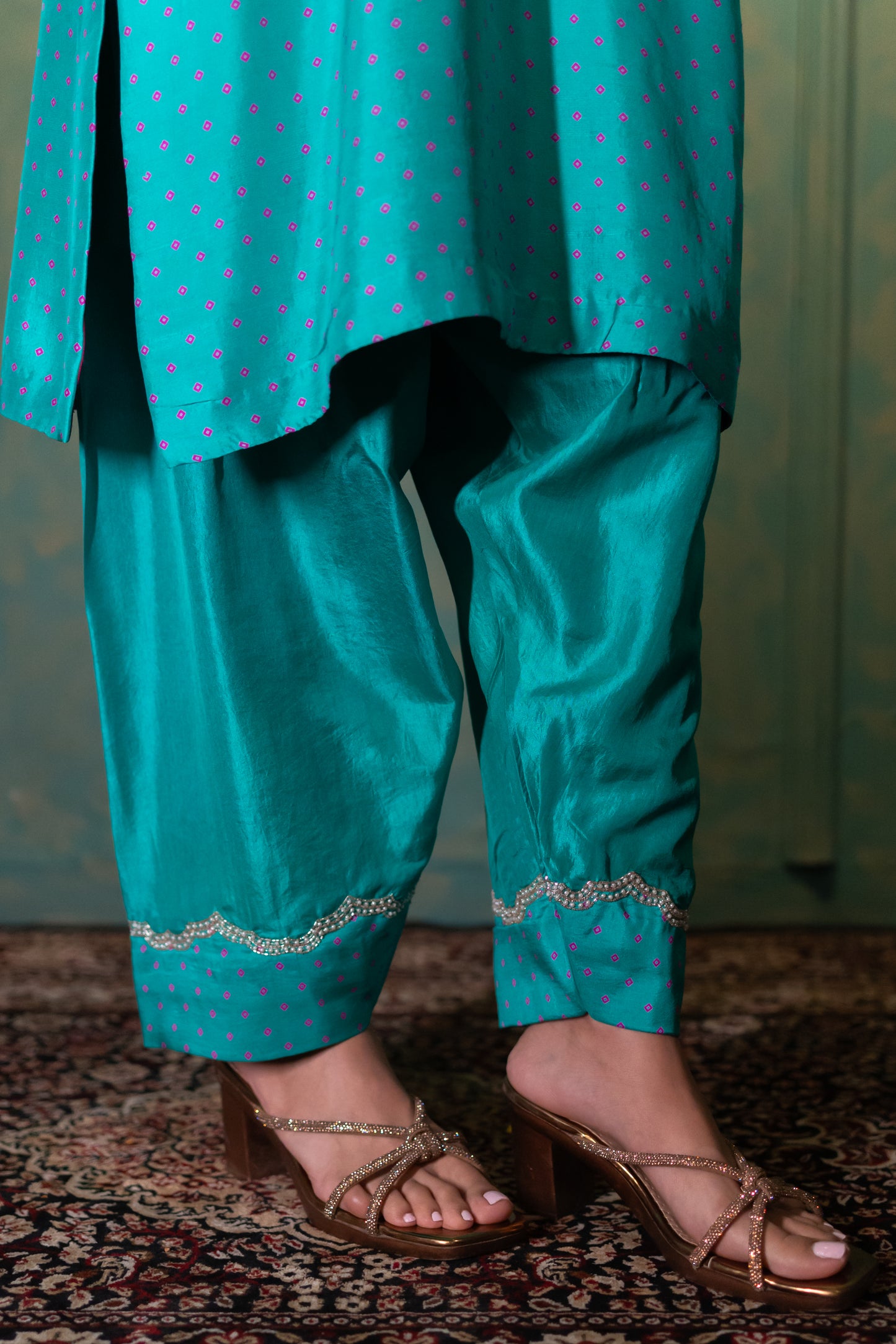 Turquoise Green Bandhej Print Dupion Silk Kurta Set